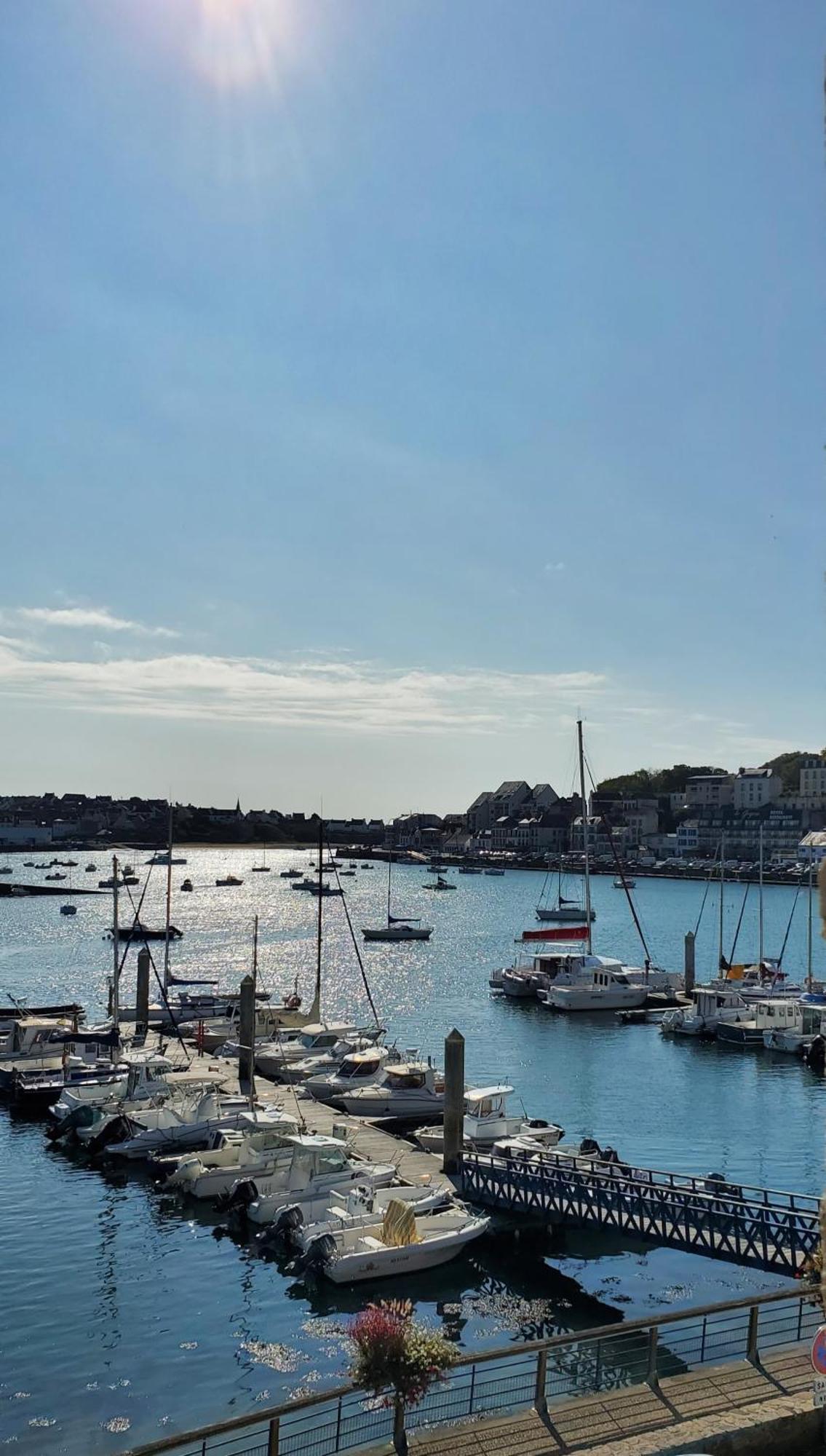 Anatoline Audierne Appart'Hotel Vue Mer - Sea & Harbor Stay エクステリア 写真