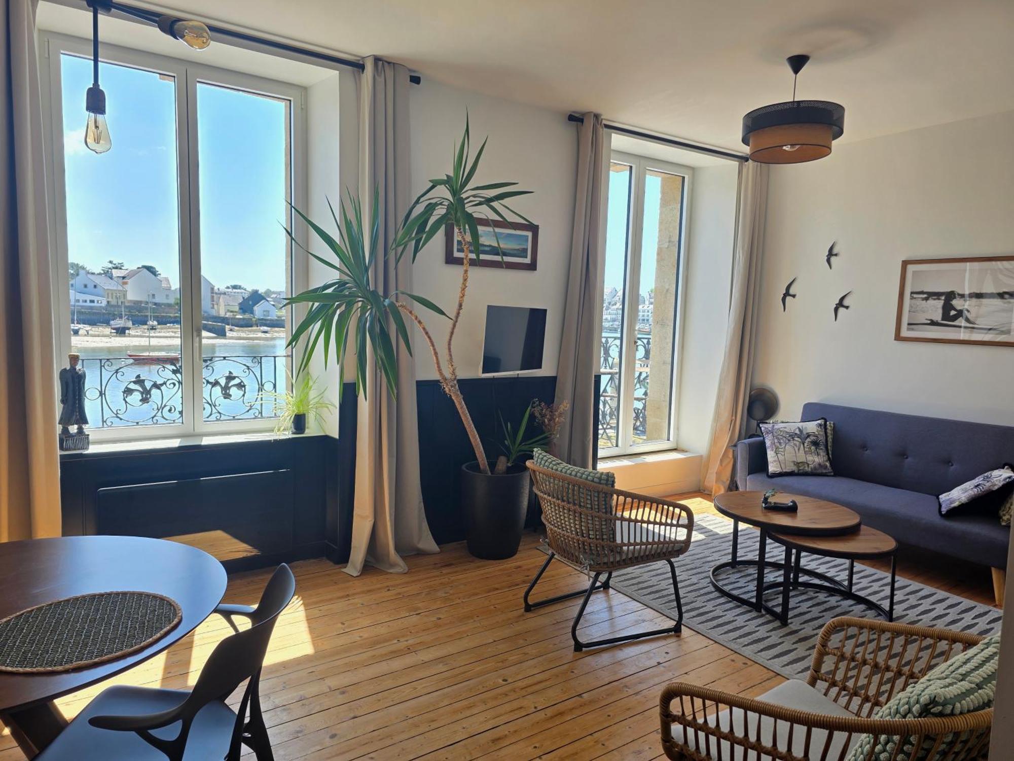 Anatoline Audierne Appart'Hotel Vue Mer - Sea & Harbor Stay エクステリア 写真